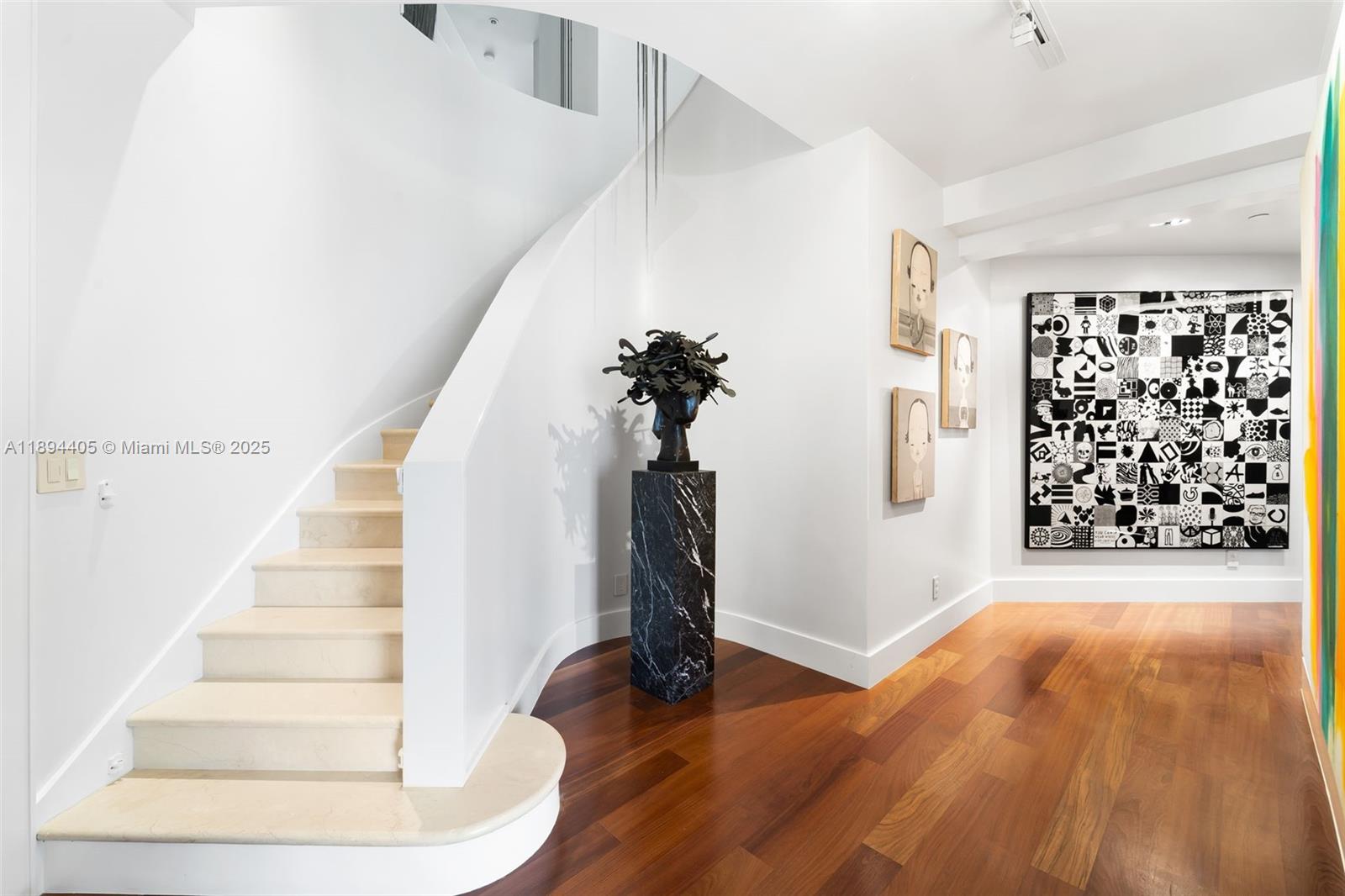 7000 ISL BLVD WILLIAMS IS - Residential