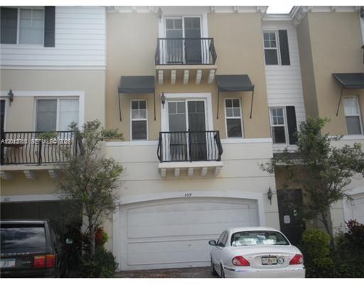 VISTAZO AT BOCA RATON - Residential Lease