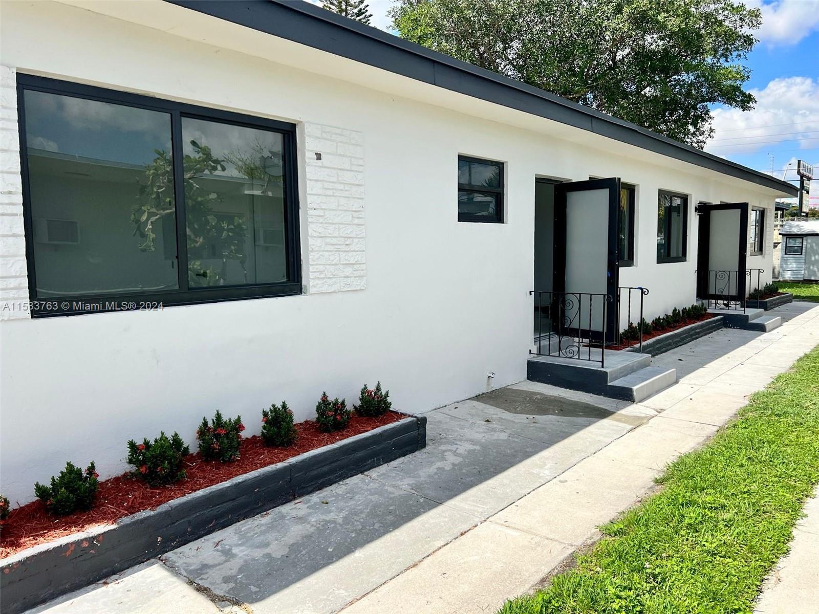 MELROSE HEIGHTS - Residential Income