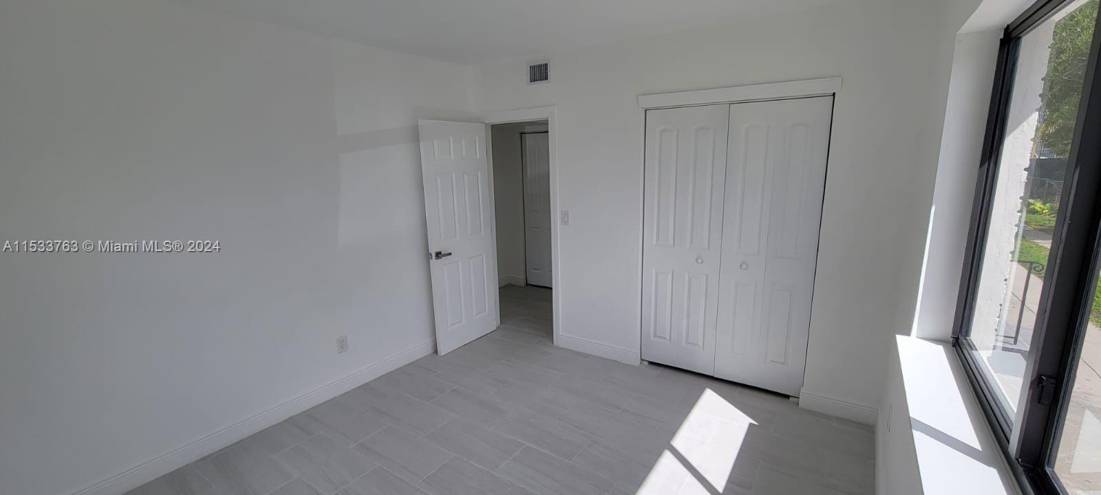 MELROSE HEIGHTS - Residential Income
