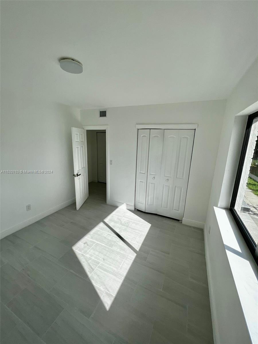 MELROSE HEIGHTS - Residential Income
