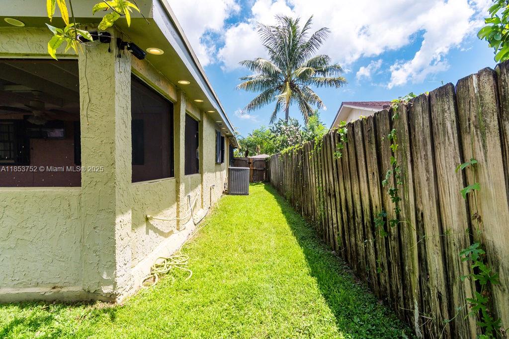 PRINCETONIAN WEST - Residential