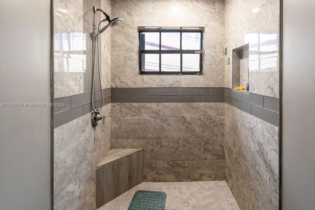 PRINCETONIAN WEST - Residential