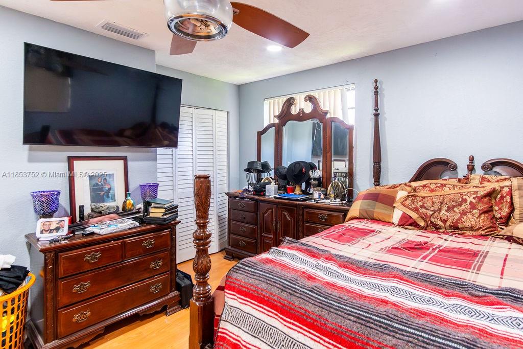 PRINCETONIAN WEST - Residential