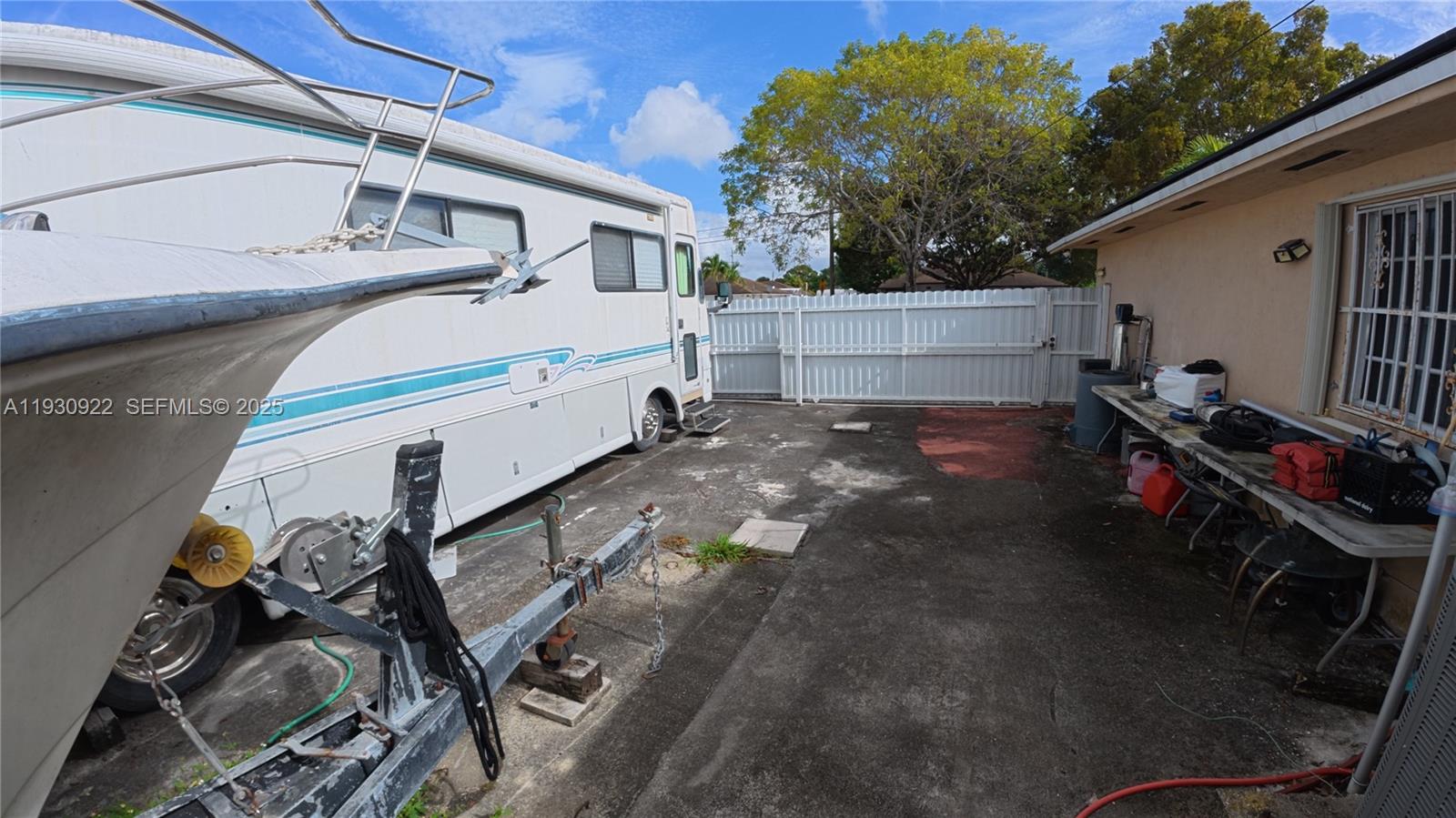 VENETIAN GARDEN REV - Residential