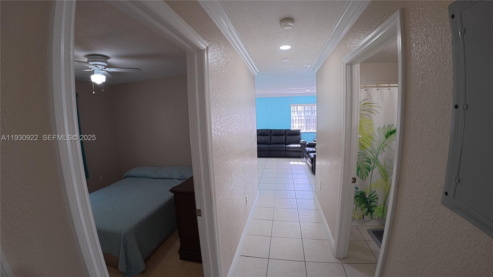 VENETIAN GARDEN REV - Residential