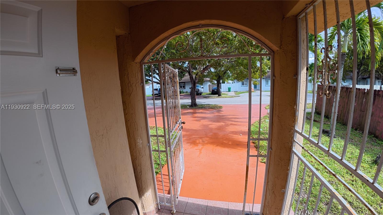 VENETIAN GARDEN REV - Residential