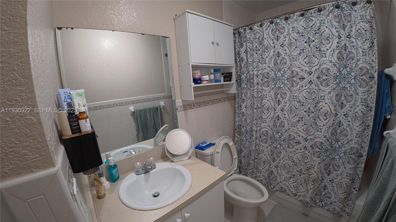 VENETIAN GARDEN REV - Residential