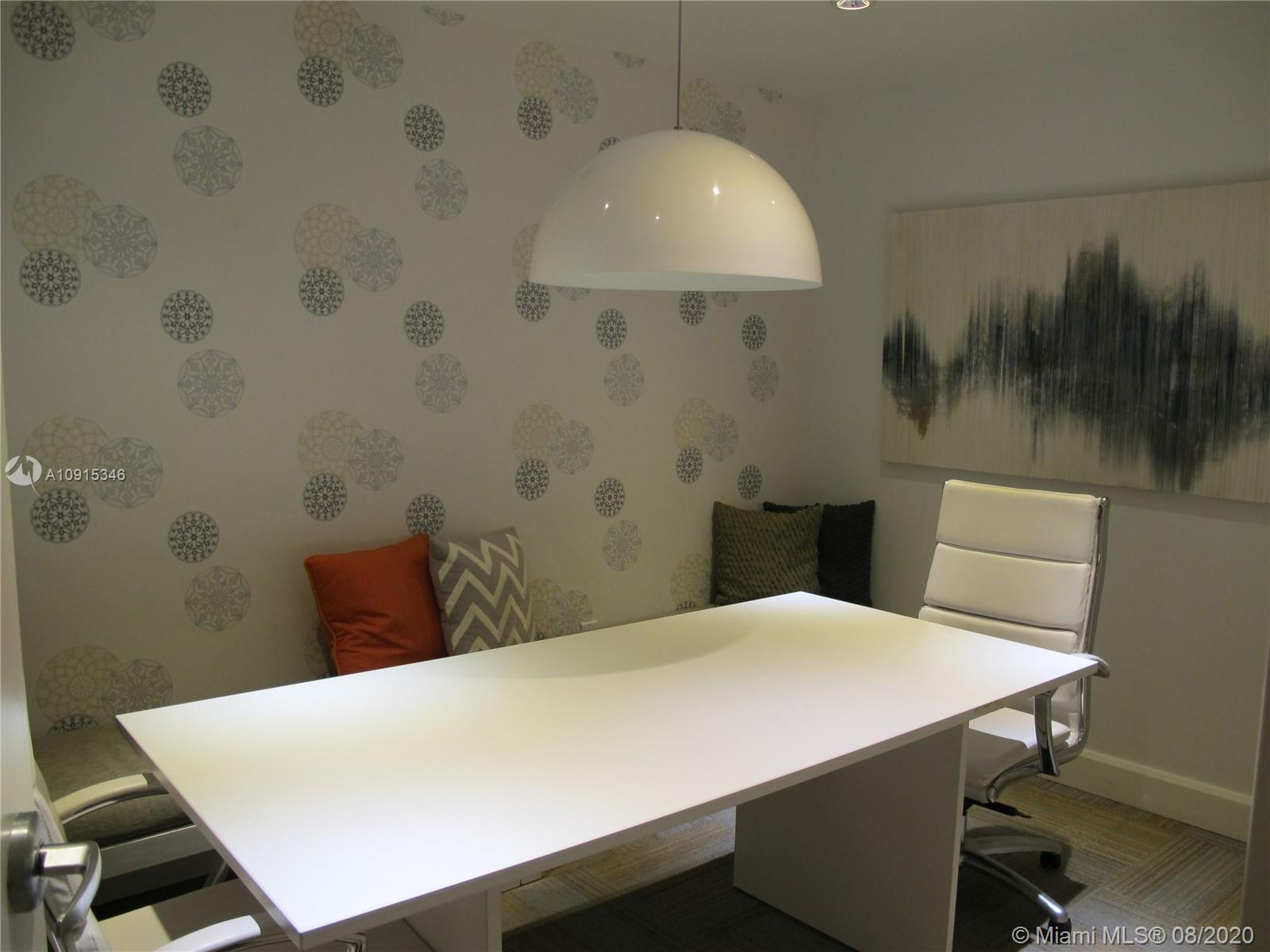 THE PLAZA 901 BRICKELL CO - Residential Lease