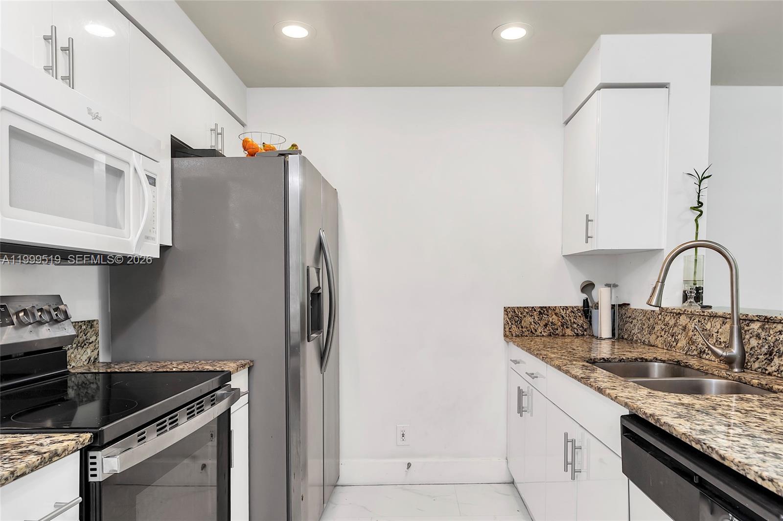 SECTORS 3 & 4 BOUNDARY PL - Residential