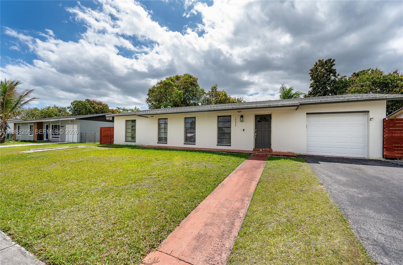 FAIRWAY ESTATES SEC 7 - Residential Lease