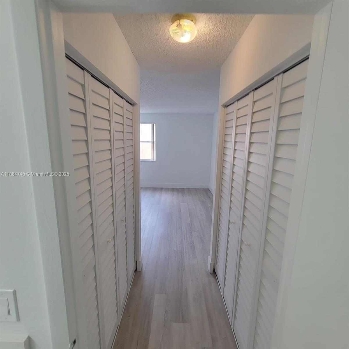 MEDITERRANEAN VILLAS COND - Residential Lease