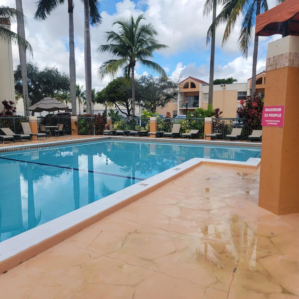 MEDITERRANEAN VILLAS COND - Residential Lease