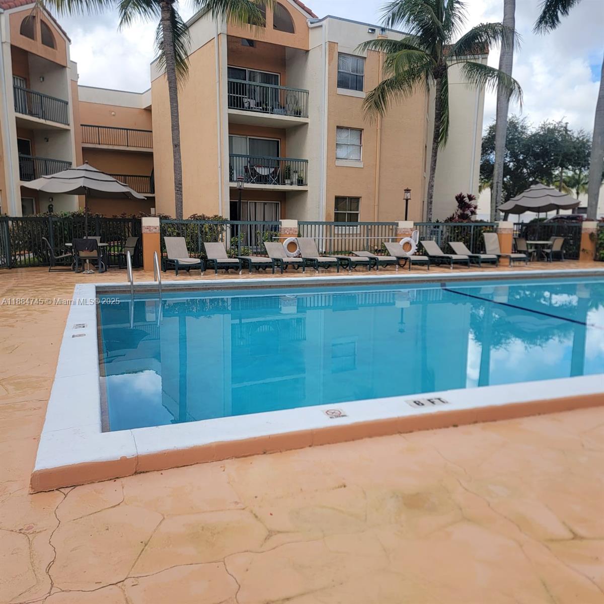 MEDITERRANEAN VILLAS COND - Residential Lease