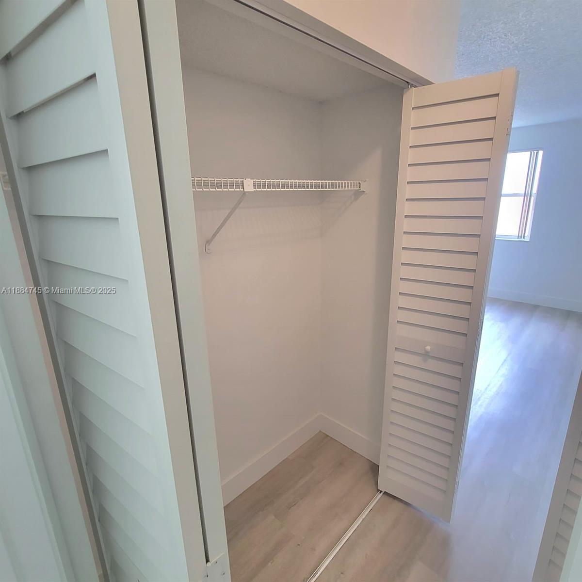 MEDITERRANEAN VILLAS COND - Residential Lease