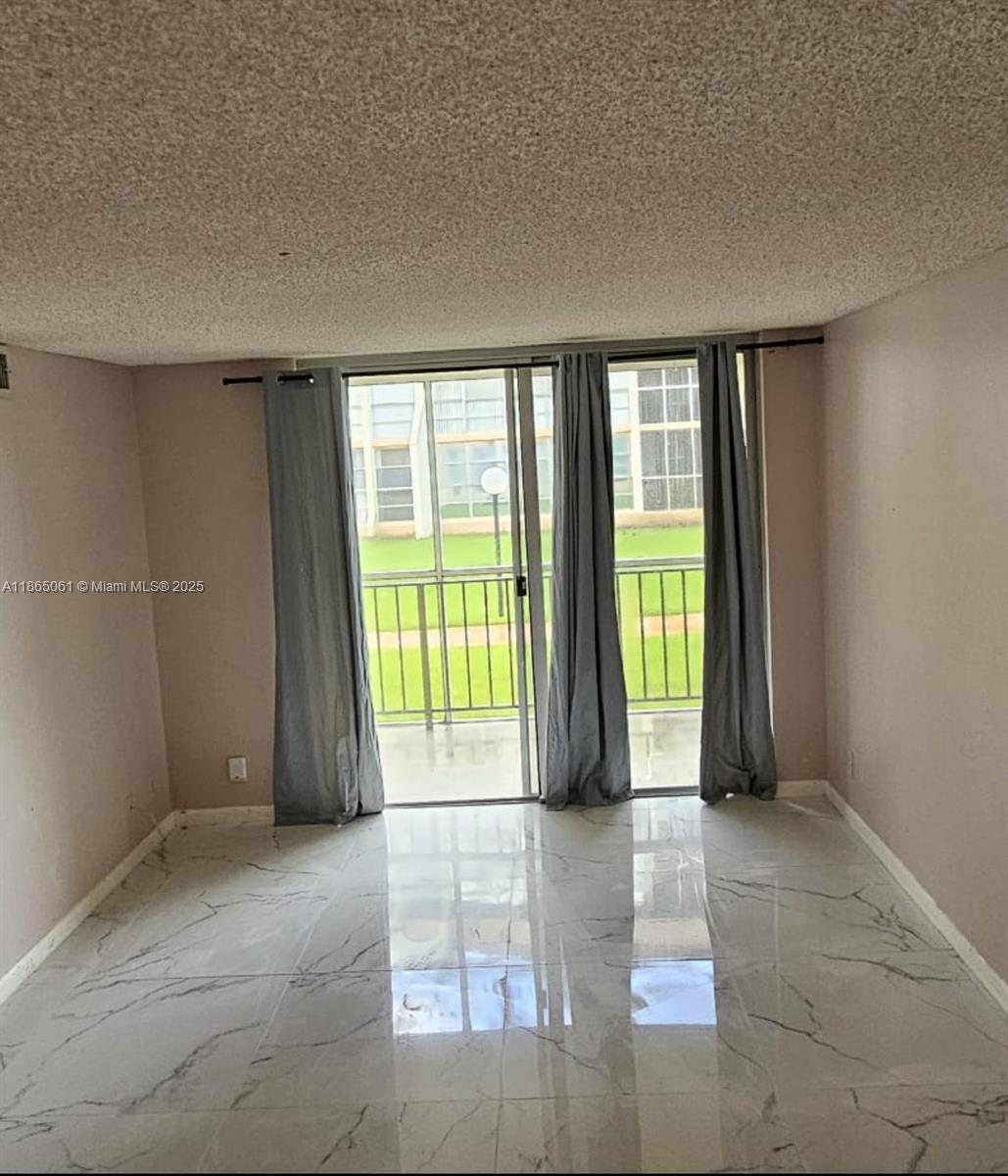 DESOTO PARK CONDO - Residential Lease