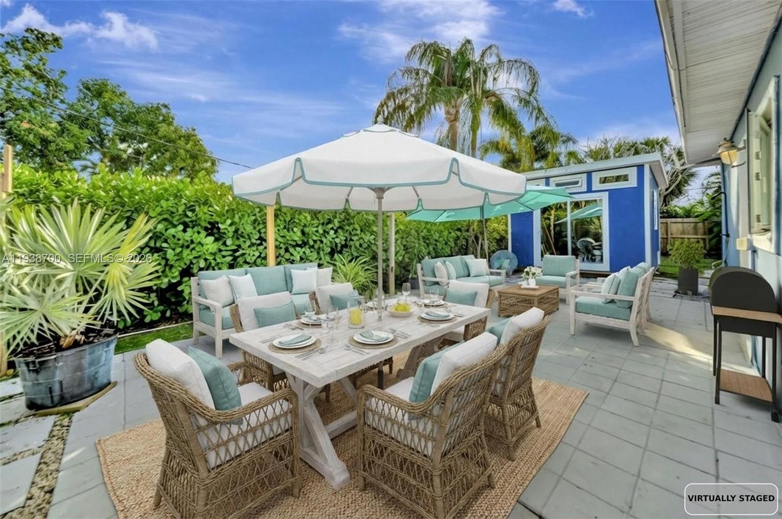 POMPANO ISLES - Residential