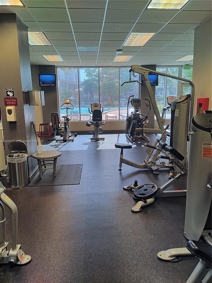 OCEANVIEW BUILDING A COND - Residential