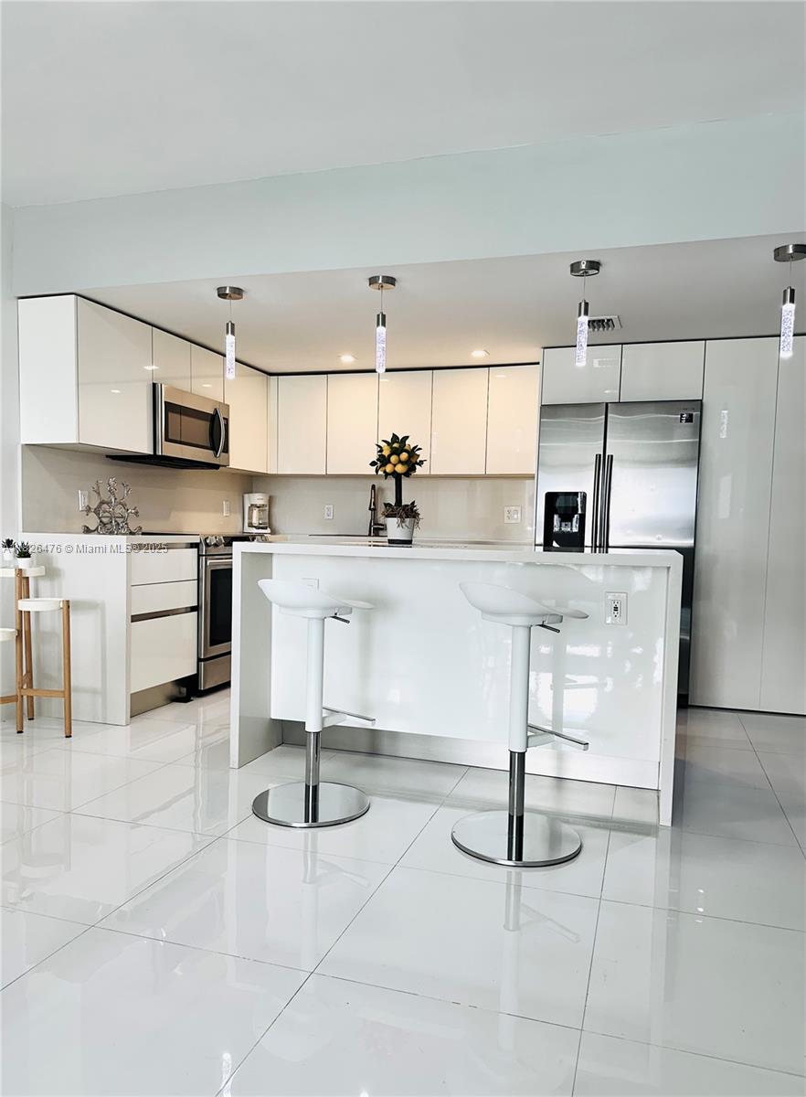 OCEANVIEW BUILDING A COND - Residential