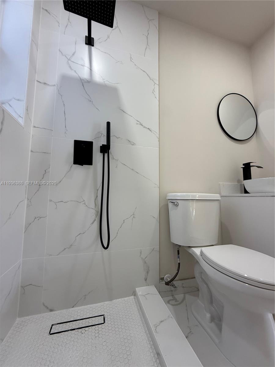 DRIFTWOOD ESTATES NO 20 - Residential