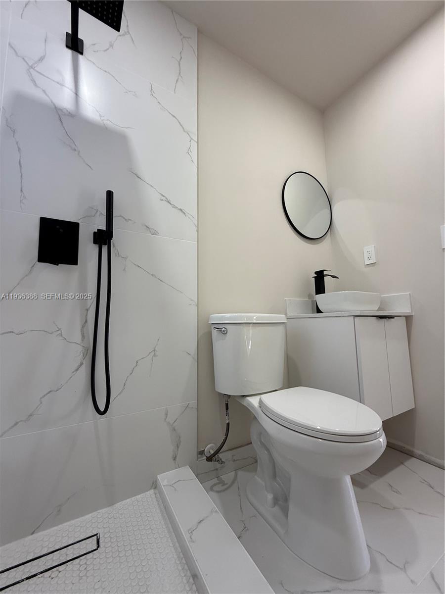 DRIFTWOOD ESTATES NO 20 - Residential