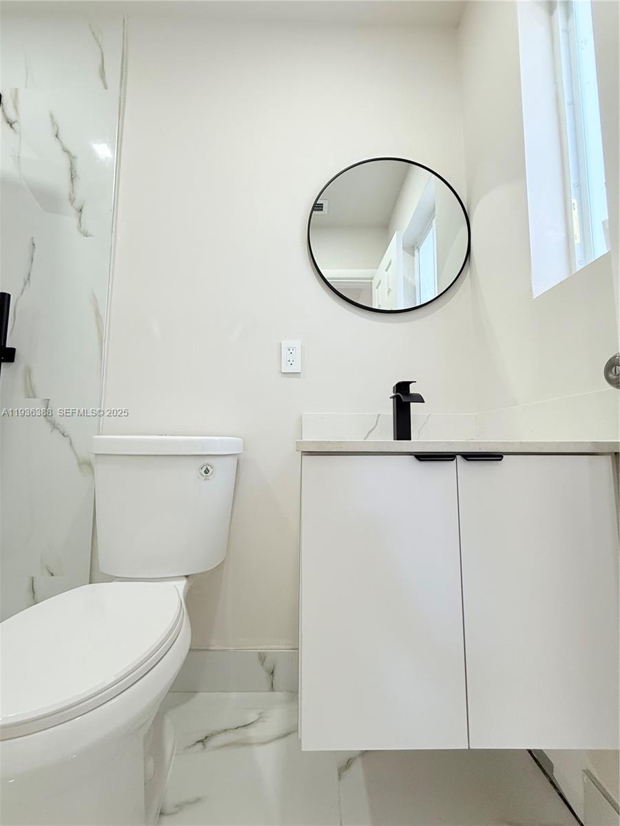 DRIFTWOOD ESTATES NO 20 - Residential