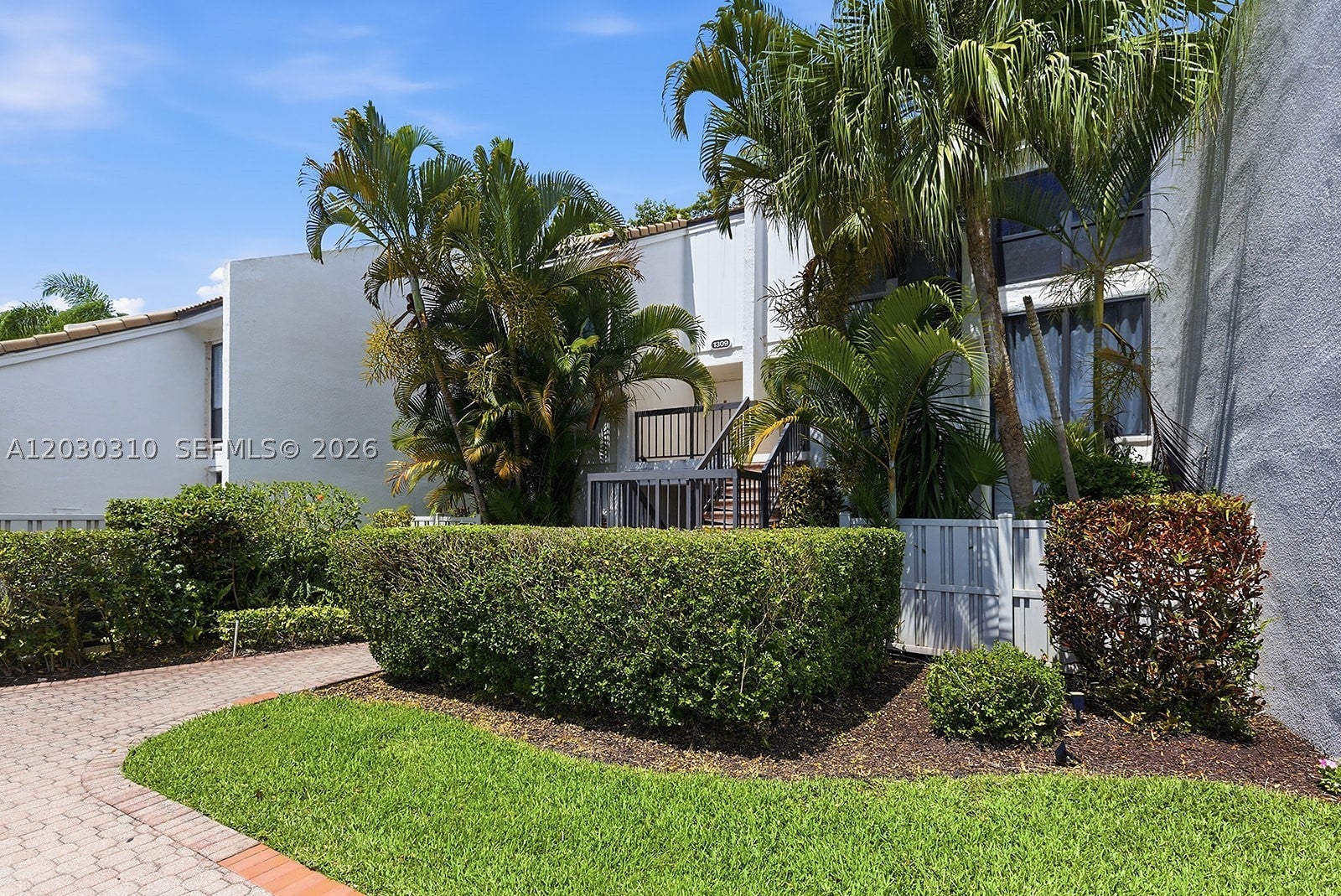 1309 Bridgewood Dr, Boca Raton FL 33434