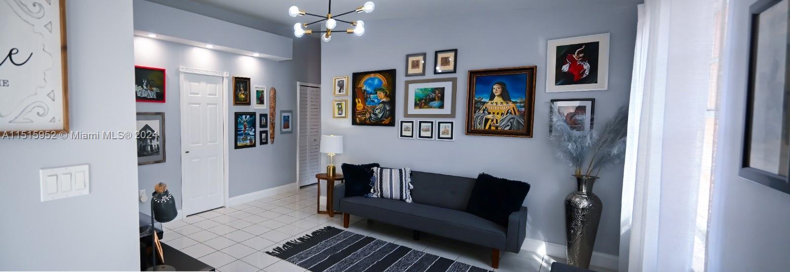 MELENA SUB - Residential