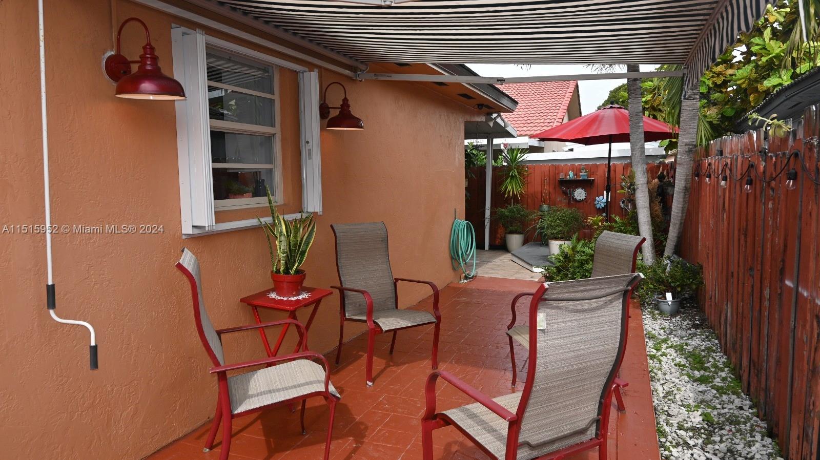 MELENA SUB - Residential