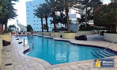 244 Biscayne Blvd 3004