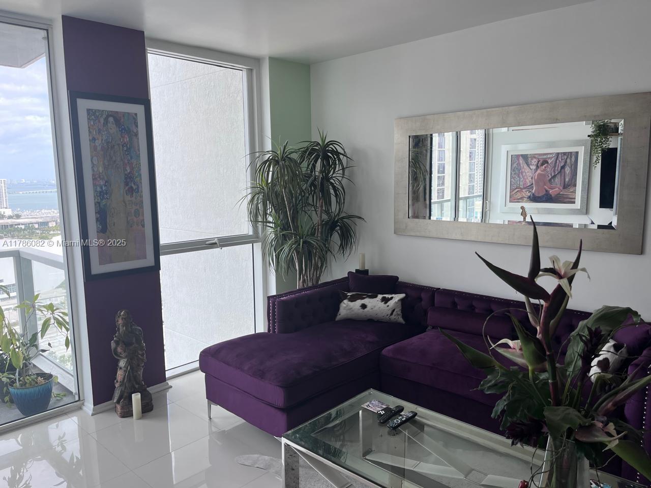 VIZCAYNE NORTH CONDO - Residential