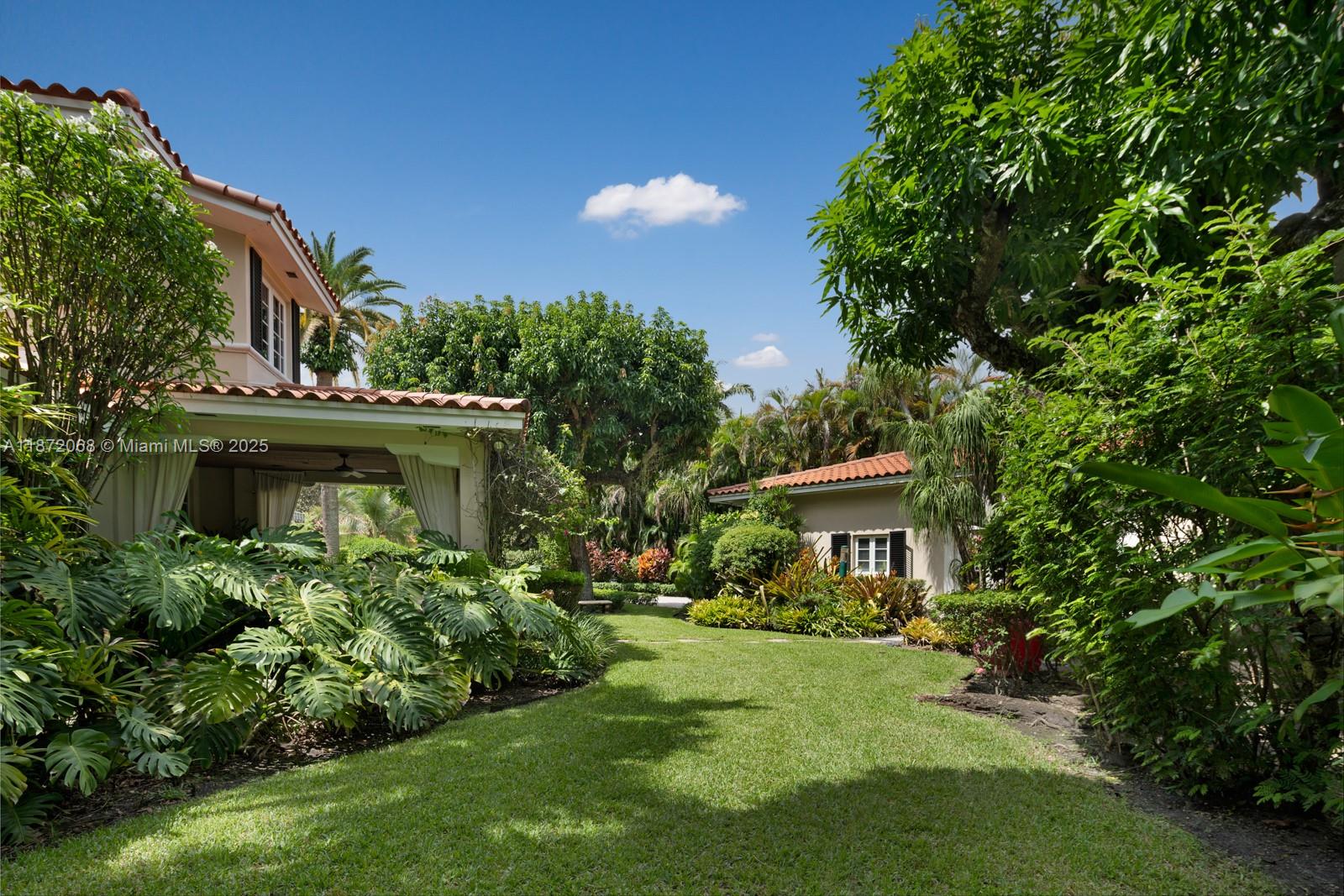 CORAL GABLES COUNTRY CLUB - Residential