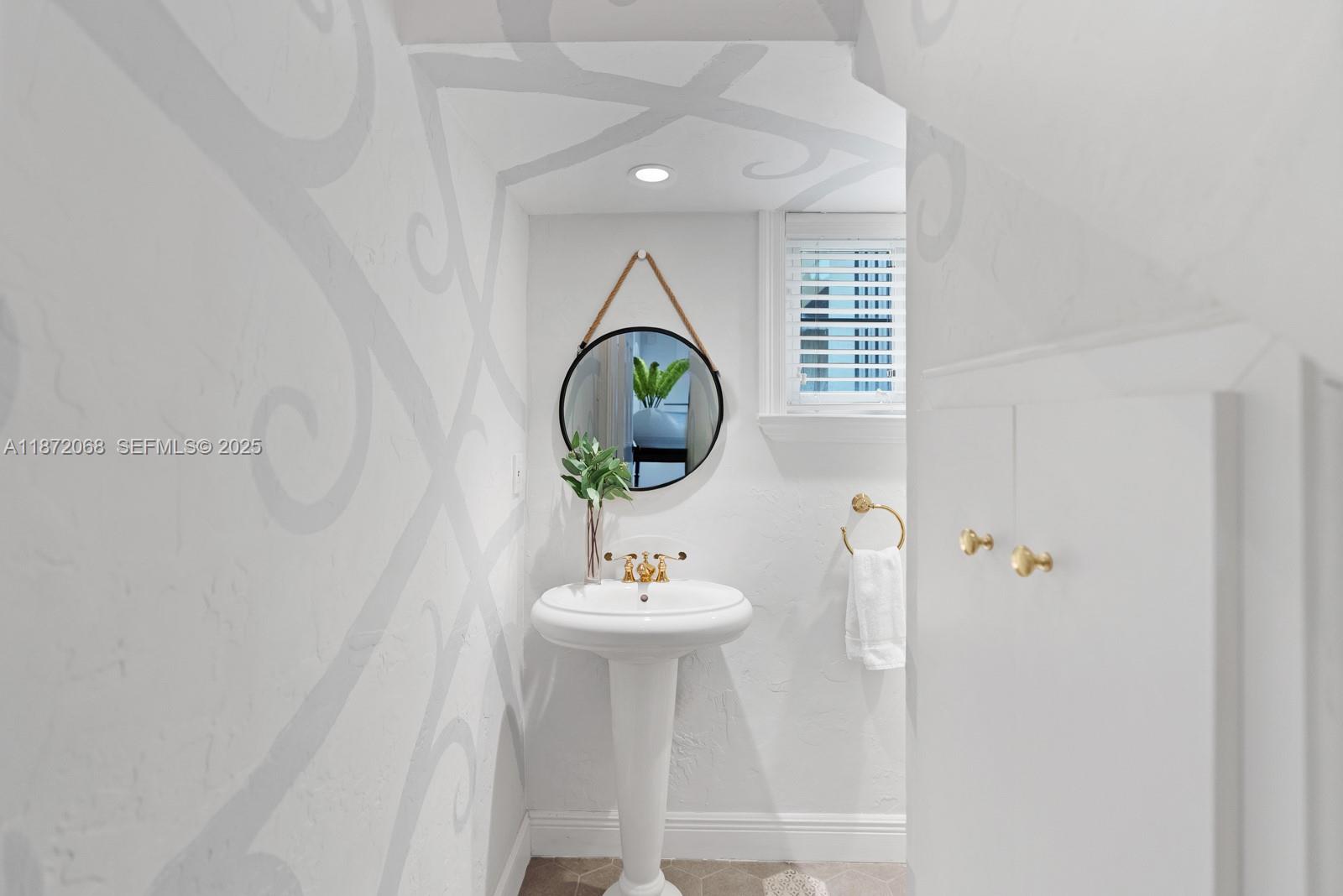 CORAL GABLES COUNTRY CLUB - Residential