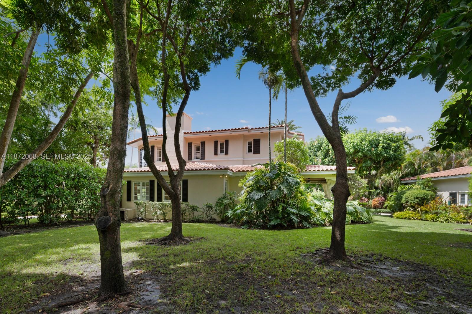 CORAL GABLES COUNTRY CLUB - Residential