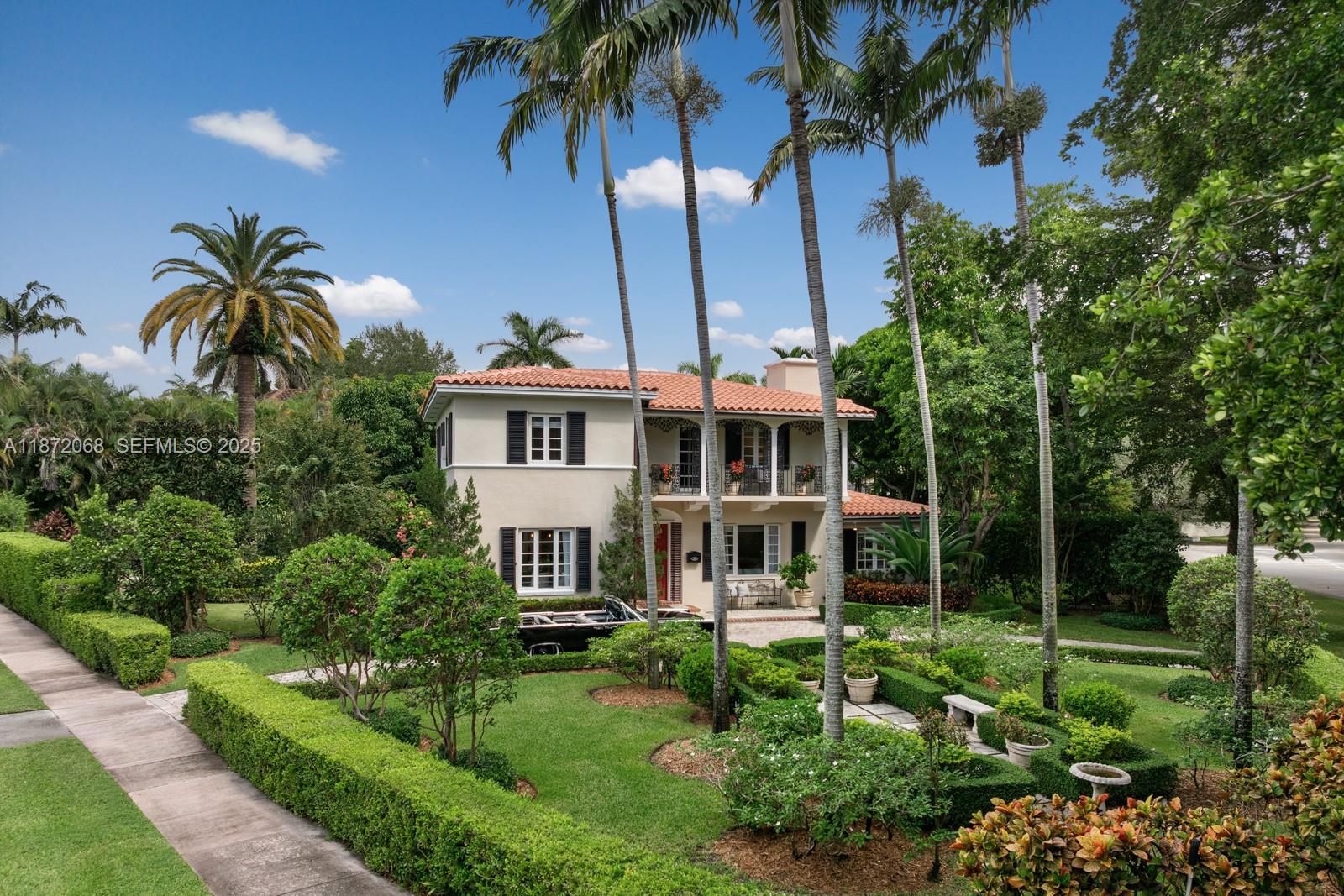 CORAL GABLES COUNTRY CLUB - Residential