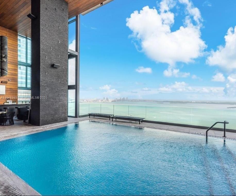 ECHO BRICKELL CONDO - Residential