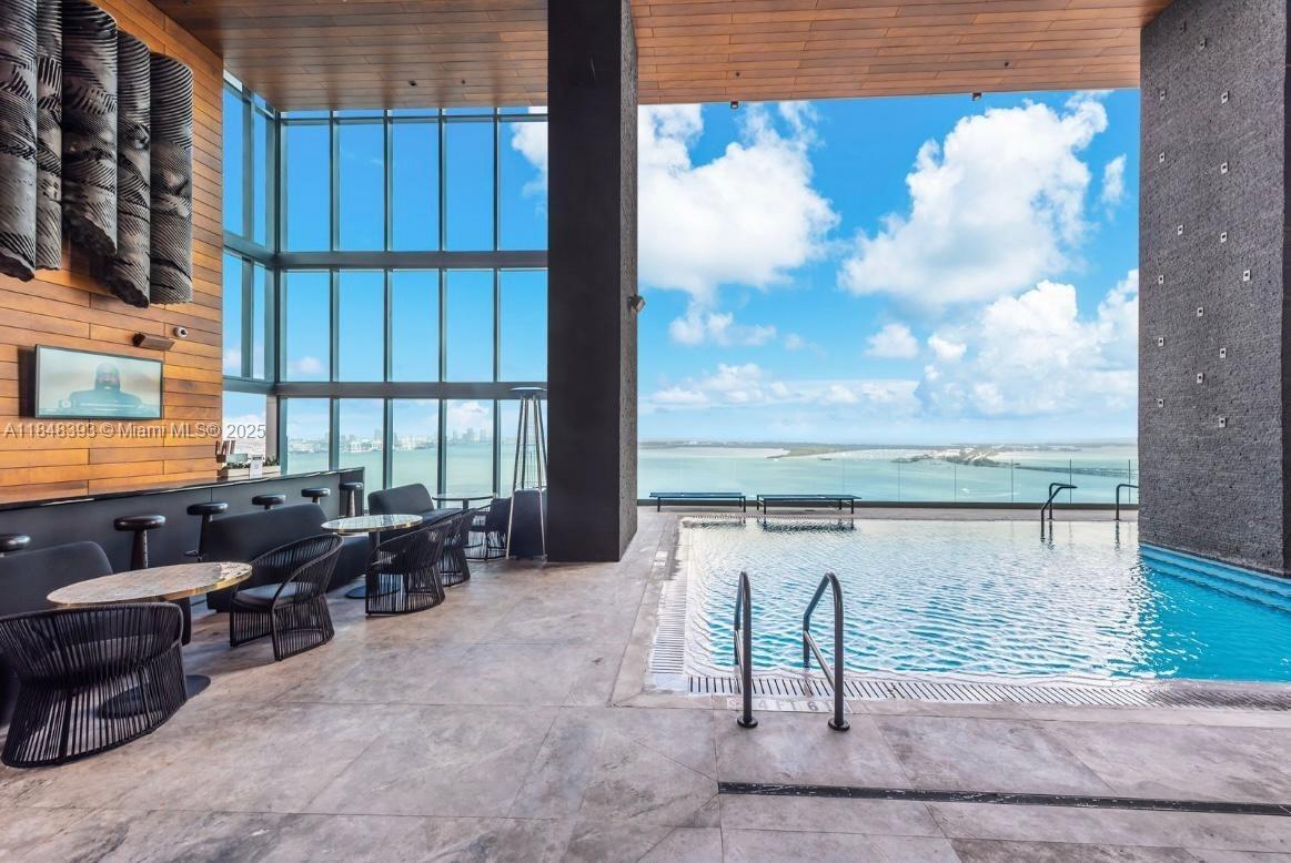 ECHO BRICKELL CONDO - Residential