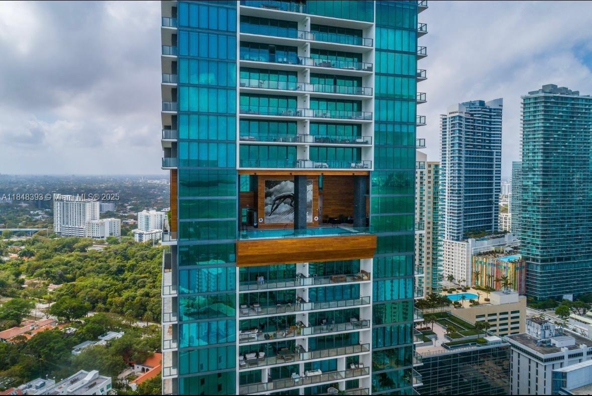 ECHO BRICKELL CONDO - Residential