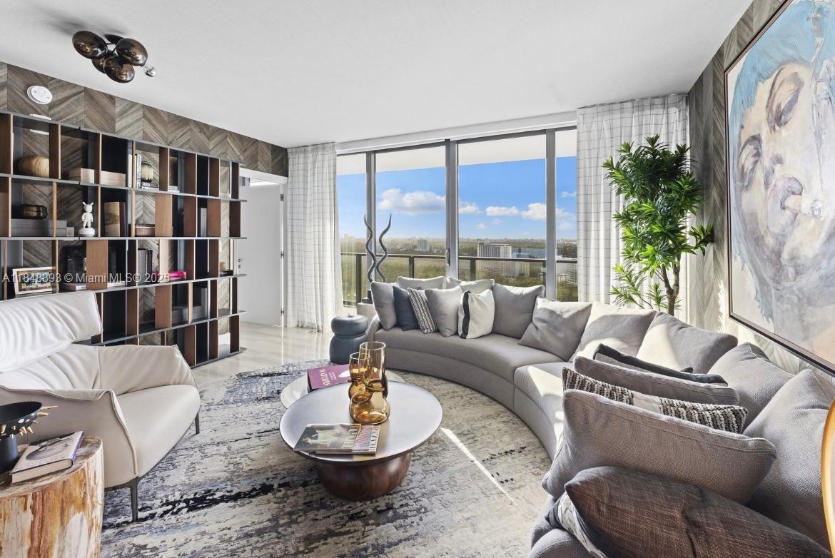 ECHO BRICKELL CONDO - Residential