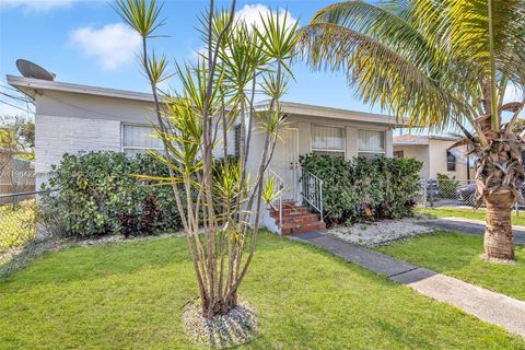 1176 NW 48th St Miami FL 33127