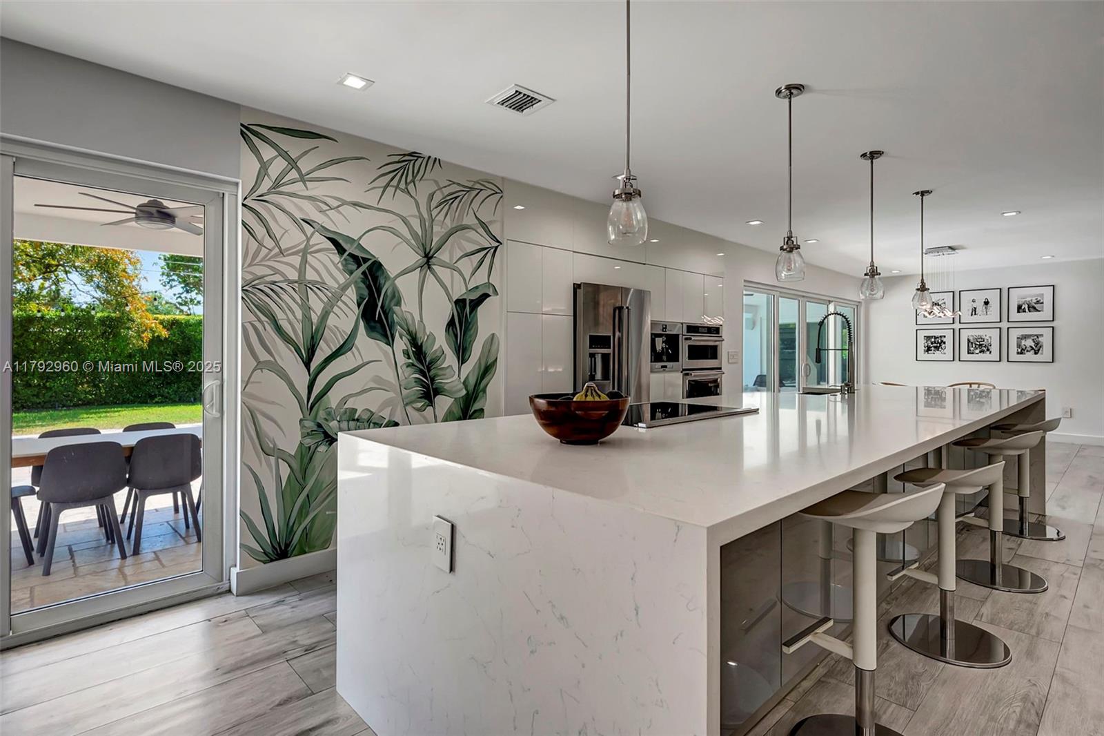 12895 Sw 75th Ave, Pinecrest, Miami-Dade County, Florida - 4 Bedrooms  
3 Bathrooms - 