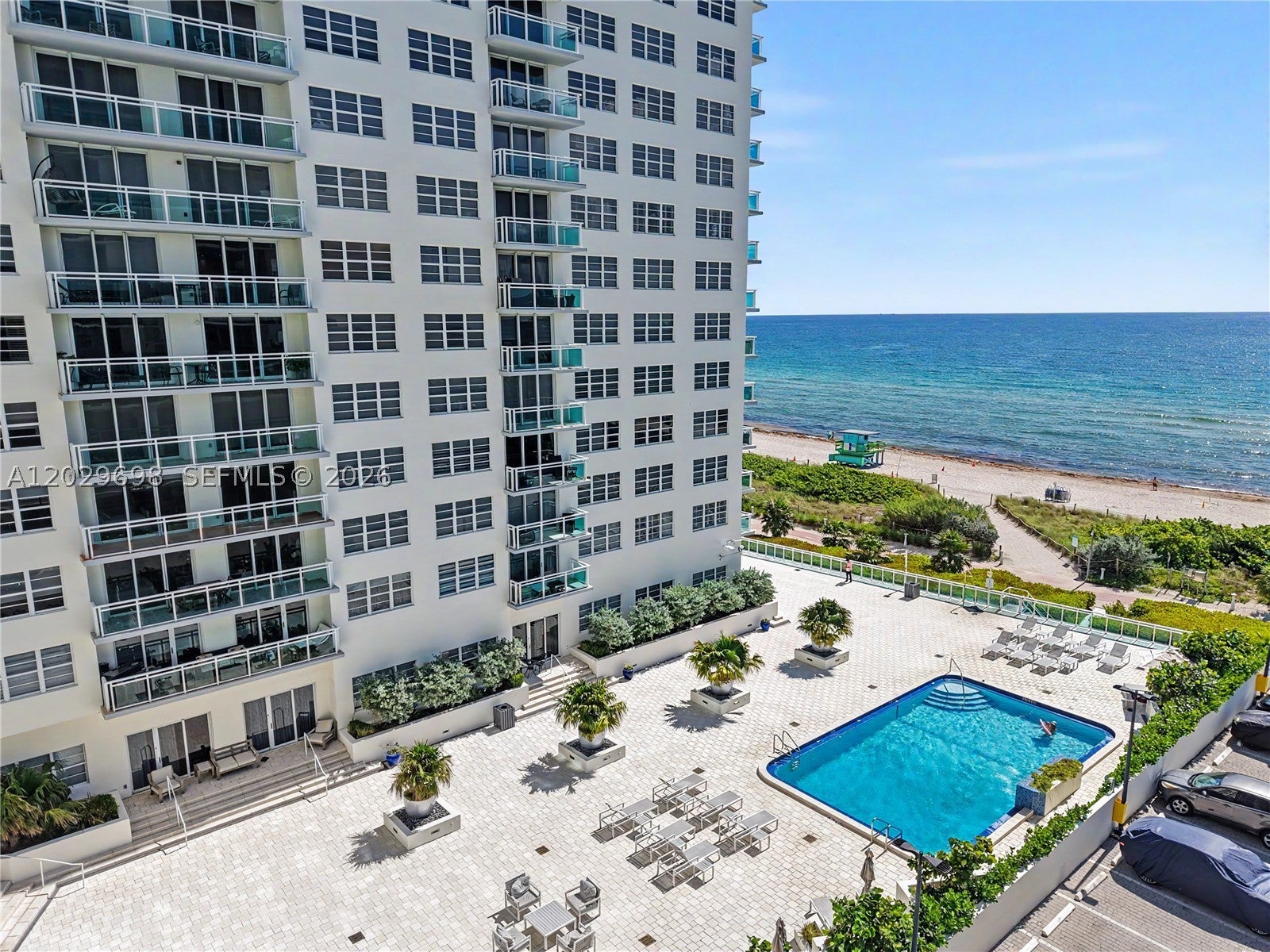 6917 Collins Ave 605