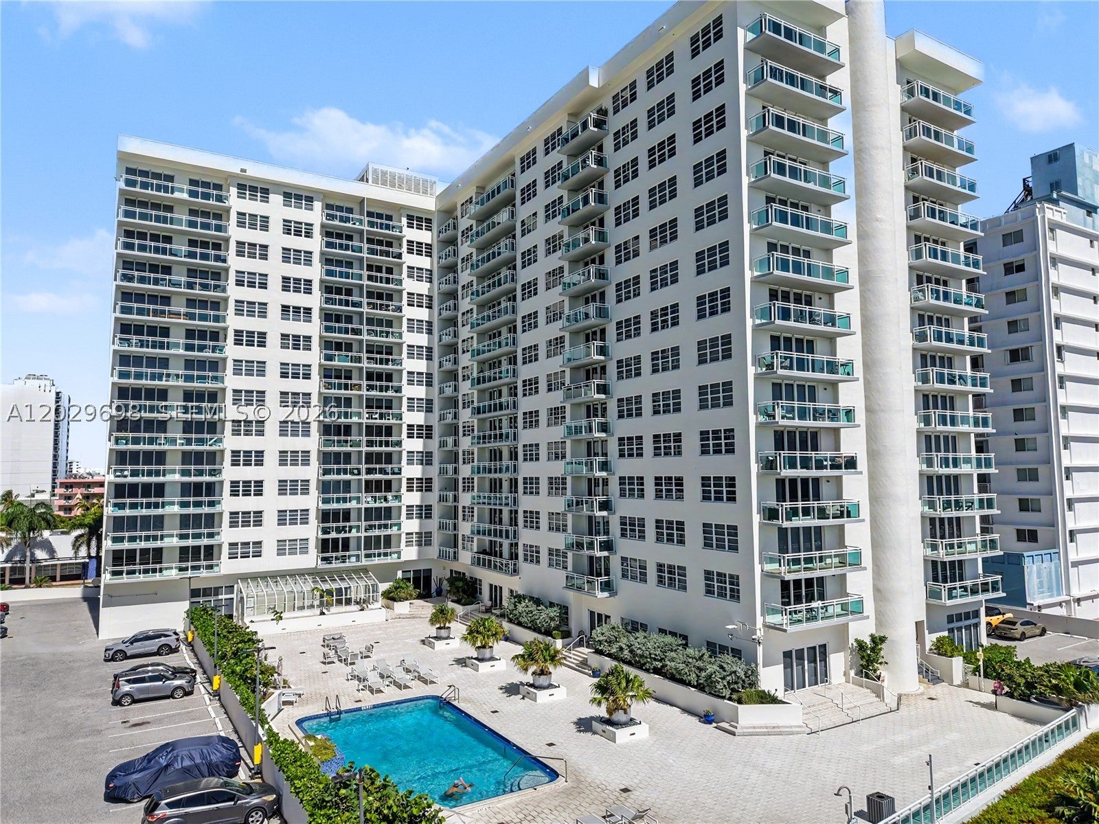6917 Collins Ave 605, Miami Beach FL 33141