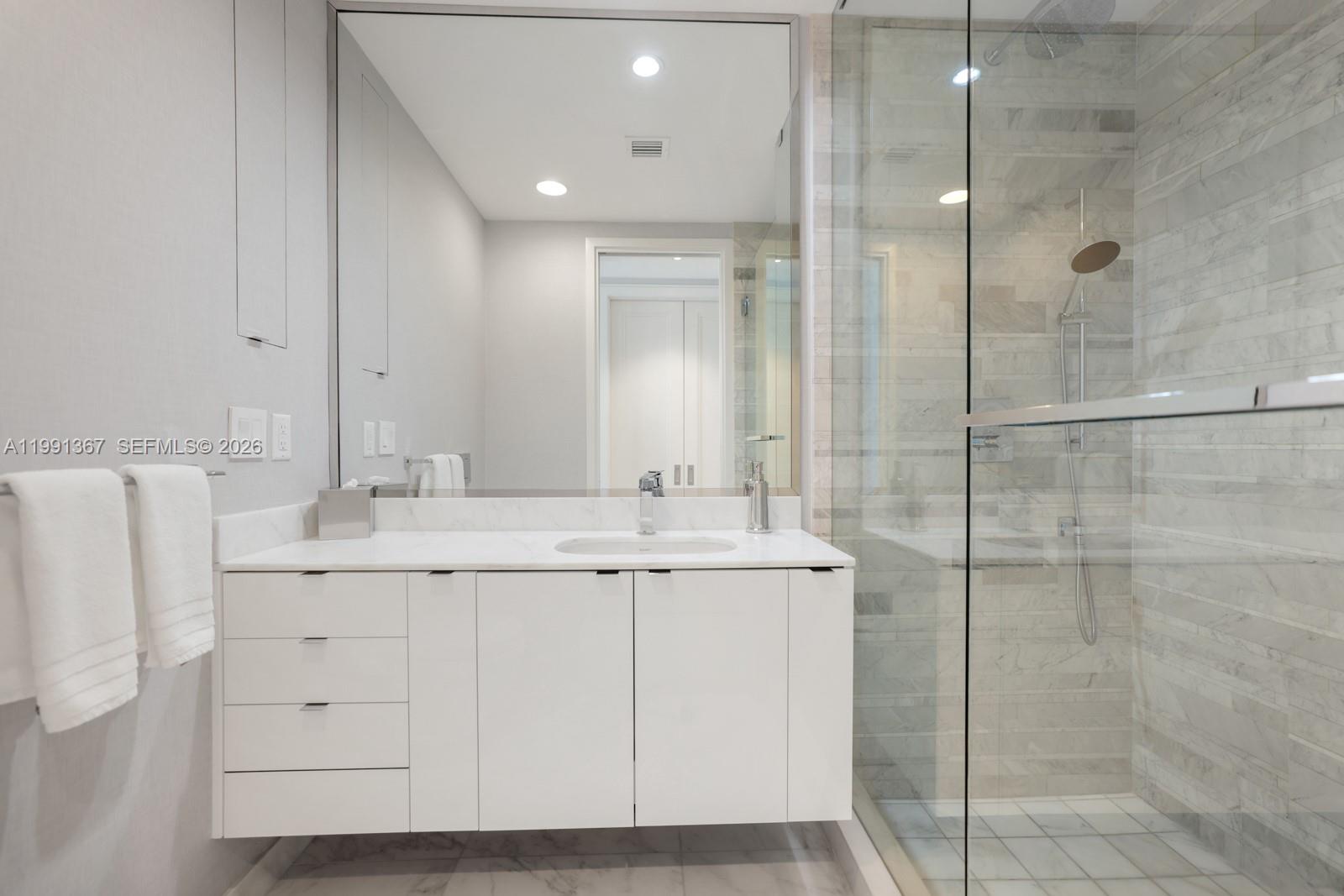 OCEANA BAL HARBOUR CONDO - Residential