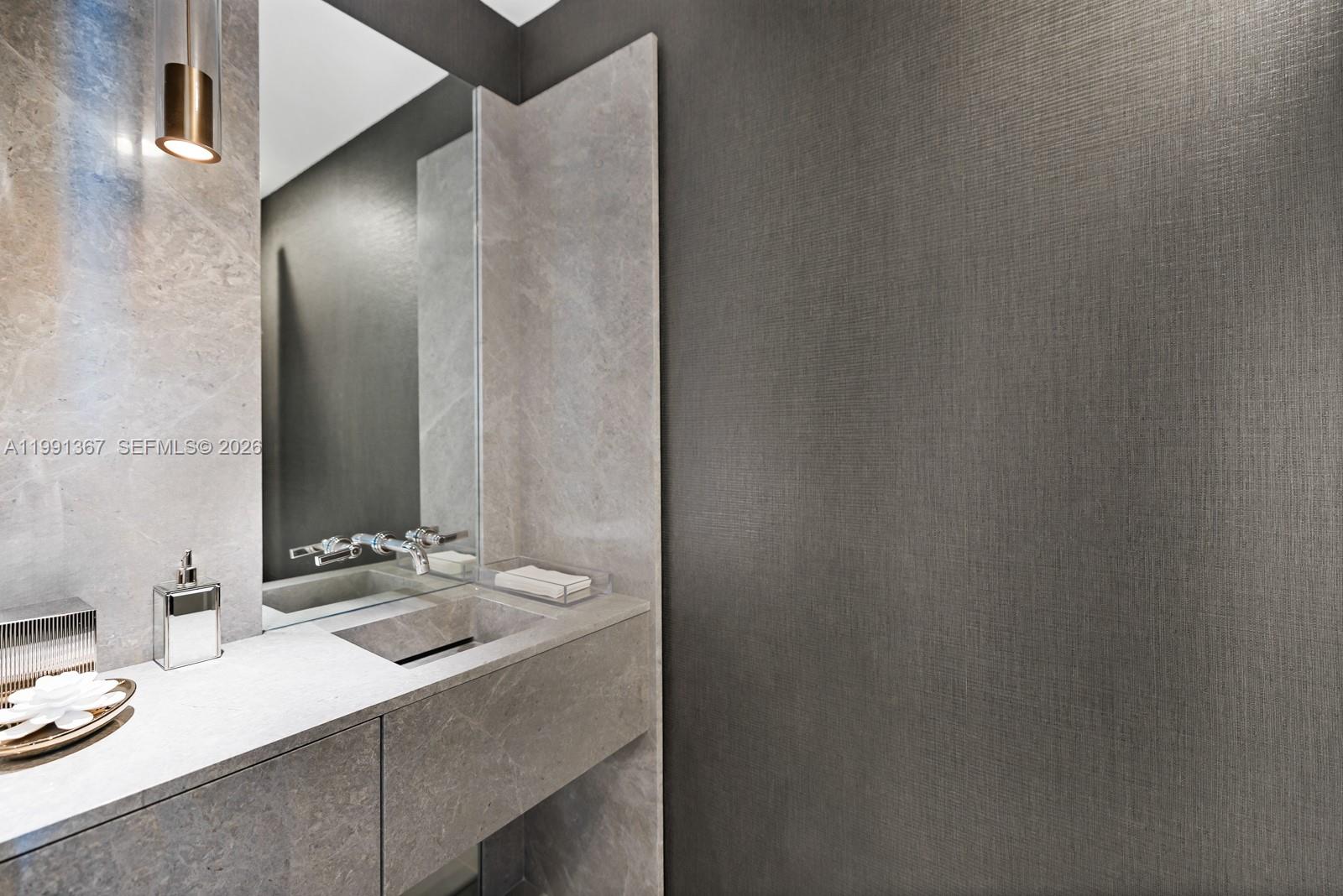 OCEANA BAL HARBOUR CONDO - Residential