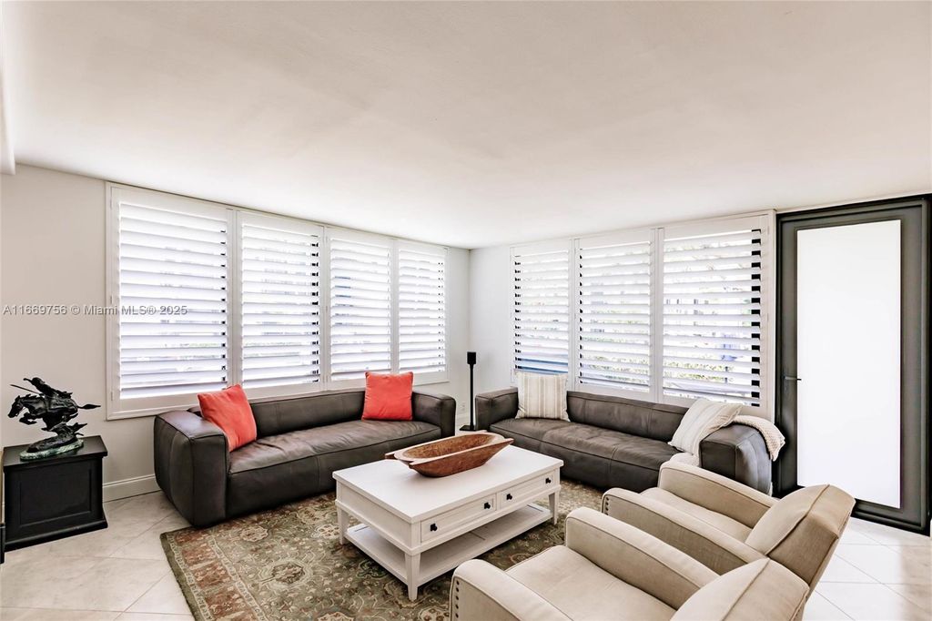 Photo of 1586 S Ocean Ln #125, Fort Lauderdale, FL 33316 (MLS # A11669756)