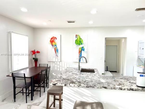 DILLARD PARK ESTATES 1ST - Residential