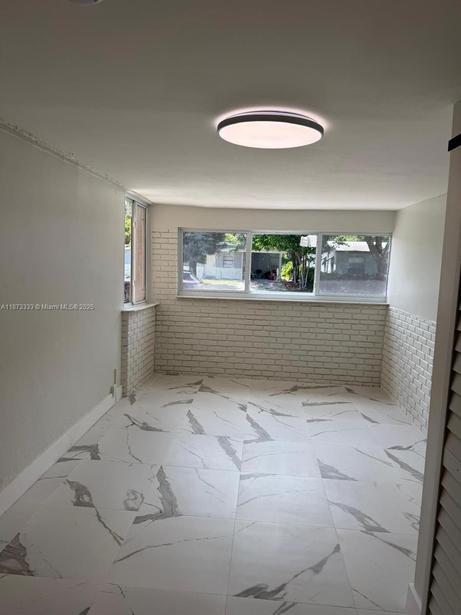 DILLARD PARK ESTATES 1ST - Residential