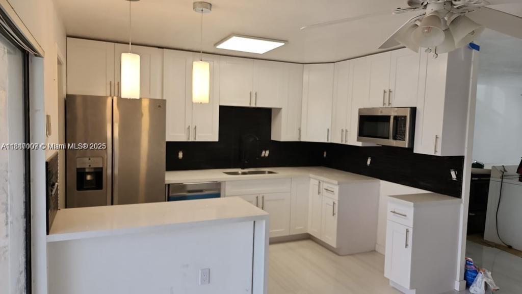 10350 Sw 220th St 233, Cutler Bay, Miami-Dade County, Florida - 2 Bedrooms  
2 Bathrooms - 