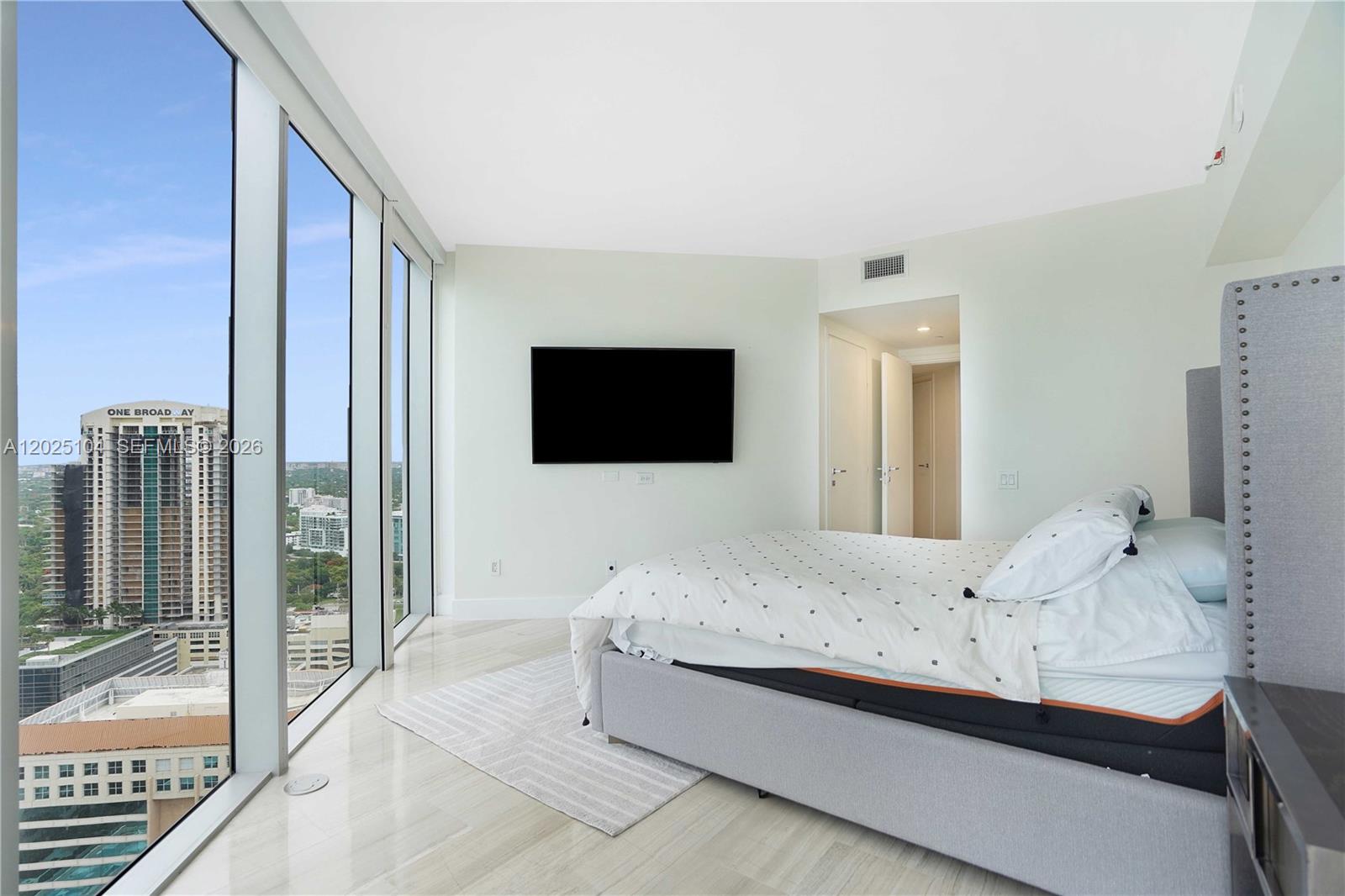 BRICKELLHOUSE CONDO - Residential